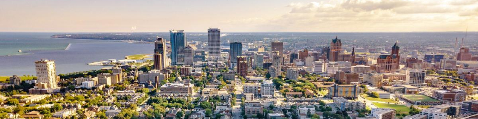 Pros and Cons of Milwaukee WI